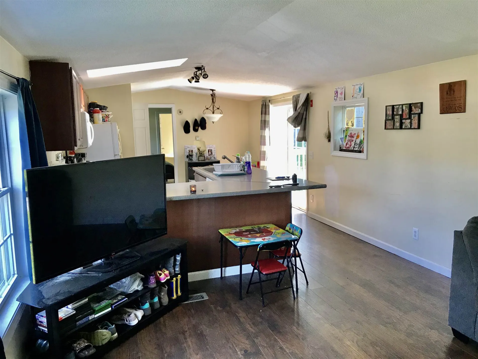 19 Bellic Street Claremont NH 03743