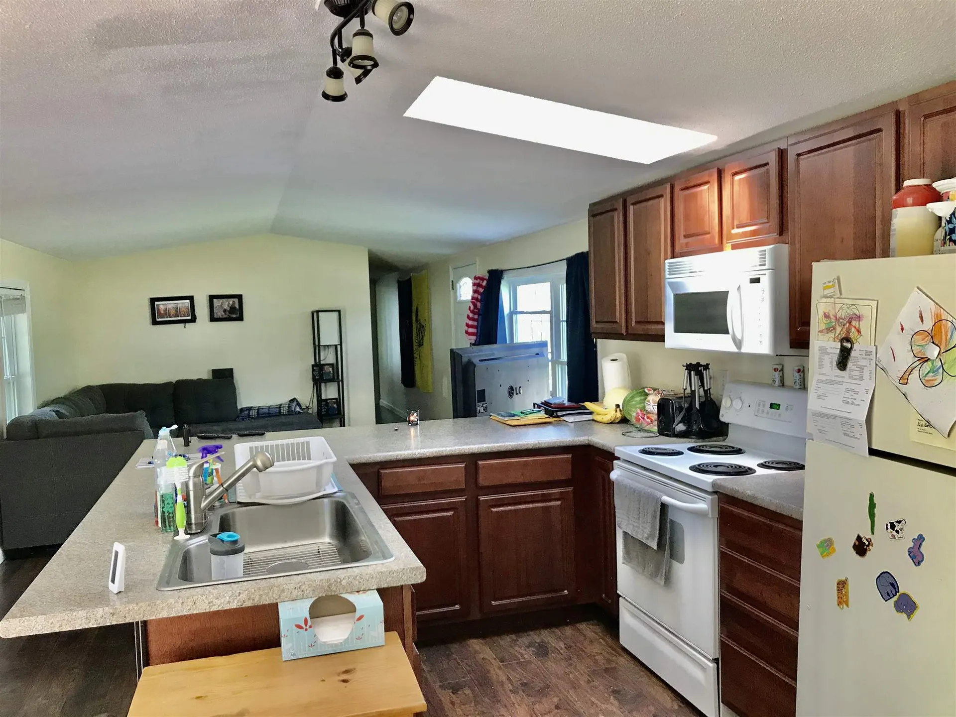 19 Bellic Street Claremont NH 03743