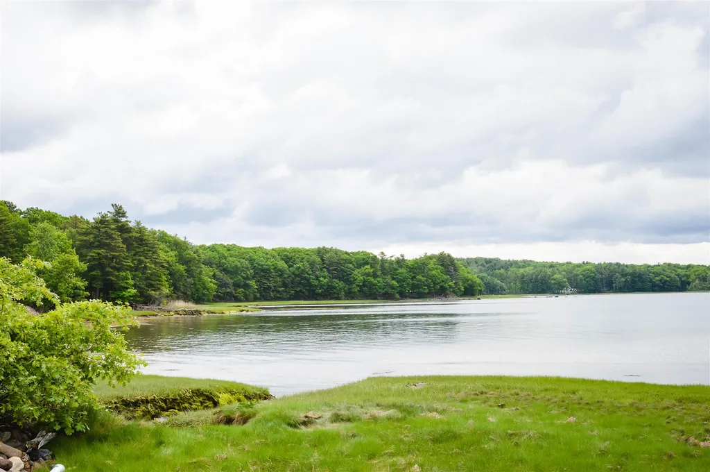 7 Bayberry Drive Eliot ME 03903