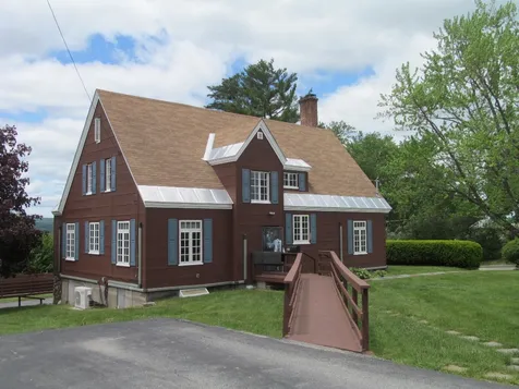39 Francis Street Claremont NH 03743