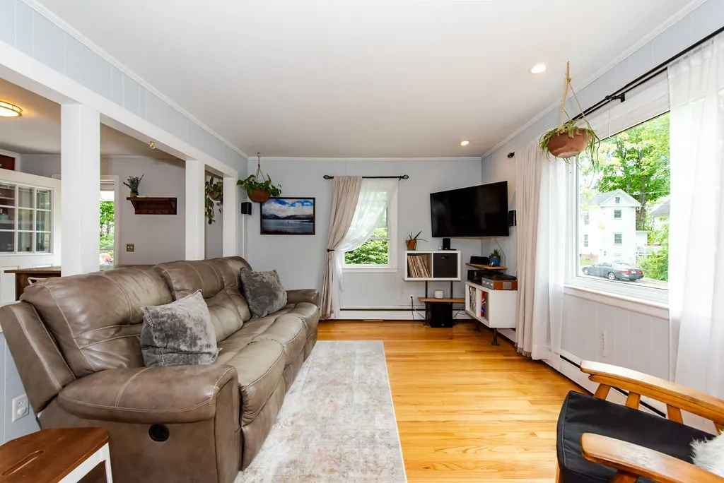 5 Hill Street Dover NH 03820