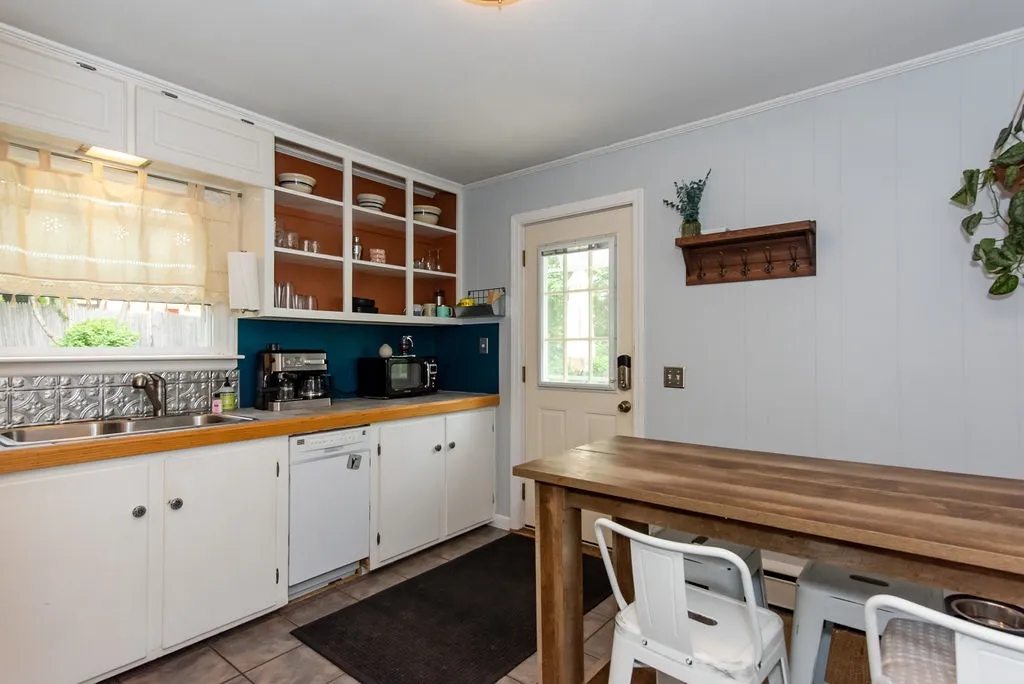 5 Hill Street Dover NH 03820