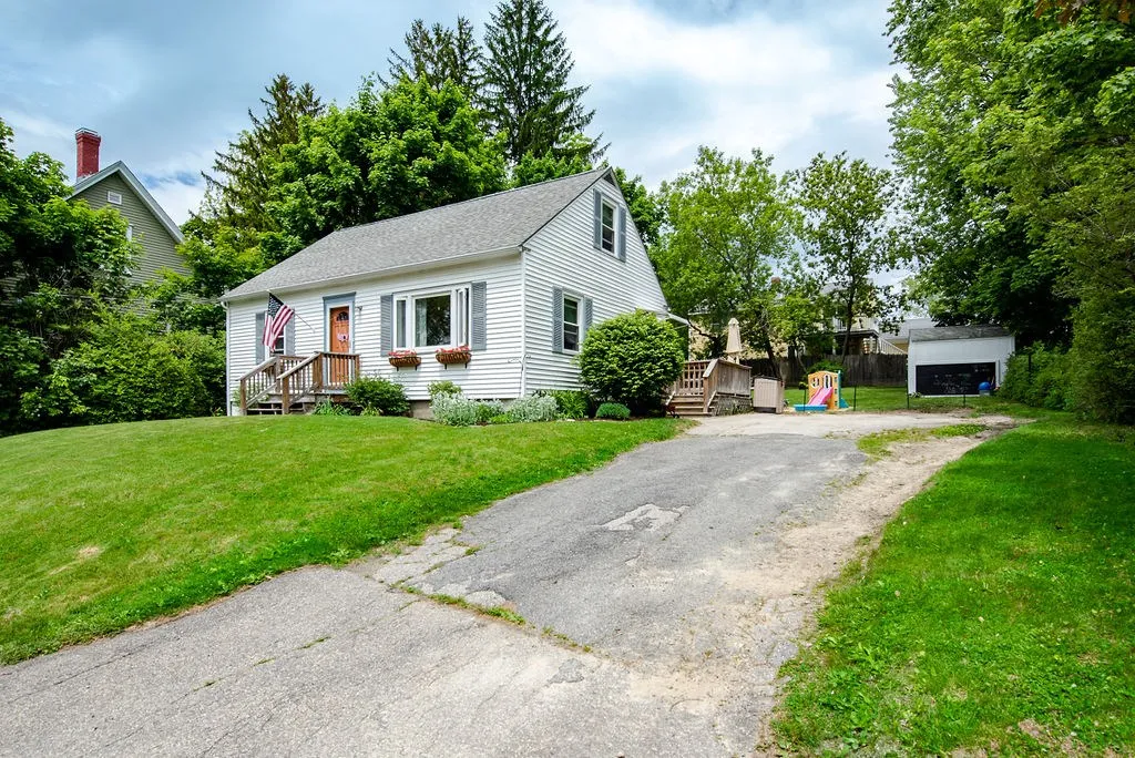5 Hill Street Dover NH 03820
