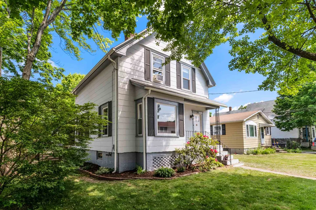 536 Laydon Street Manchester NH 03109