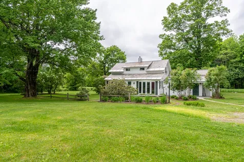51 Peace Street Dorset VT 05251