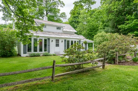 51 Peace Street Dorset VT 05251