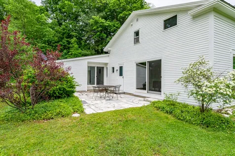 51 Peace Street Dorset VT 05251