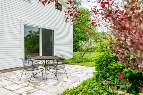 51 Peace Street Dorset VT 05251