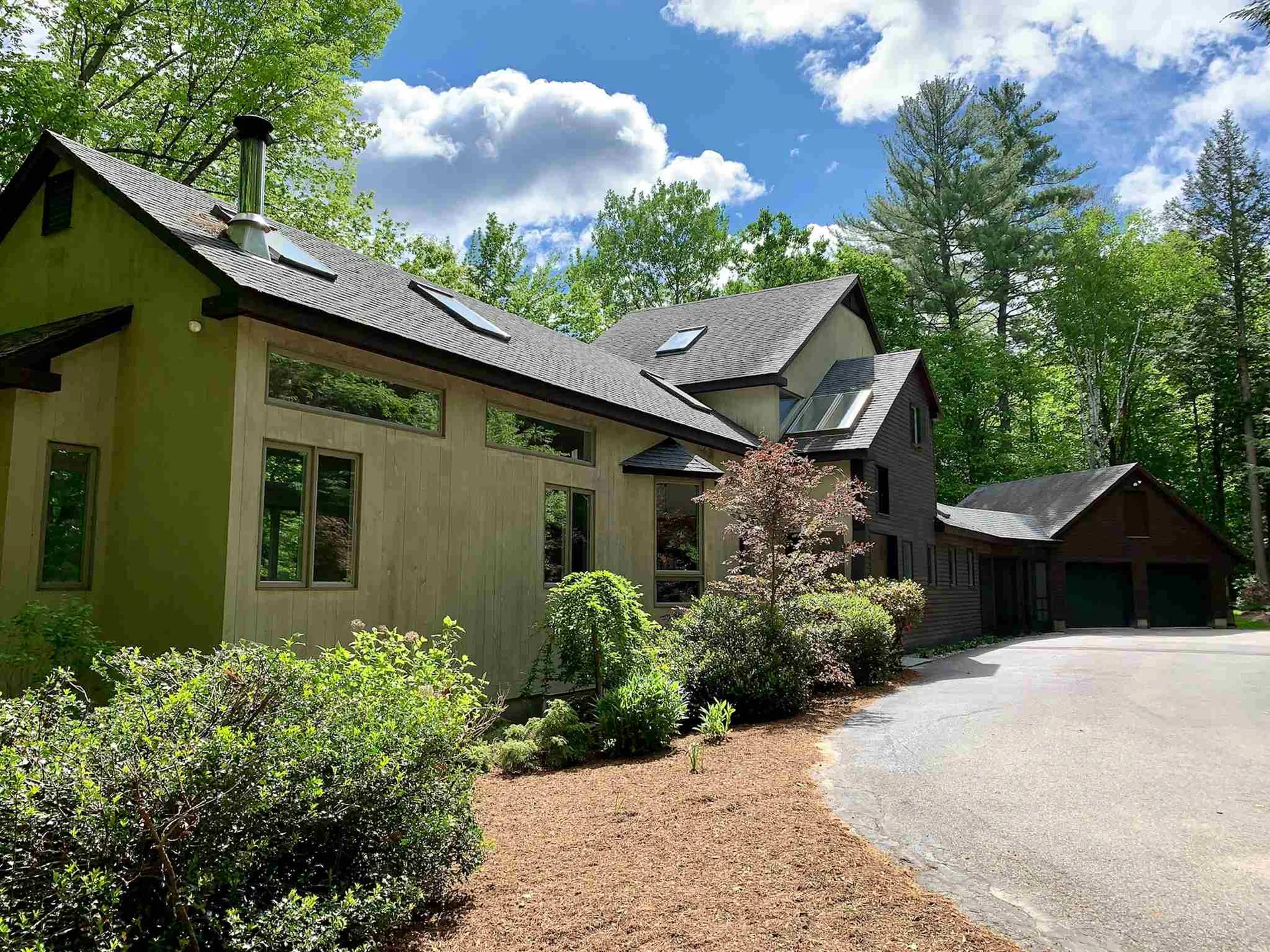223 Bunker Road New London NH 03257