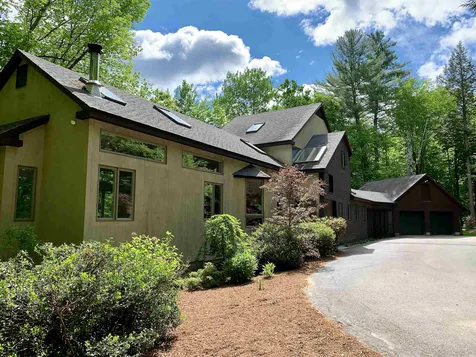 223 Bunker Road New London NH 03257