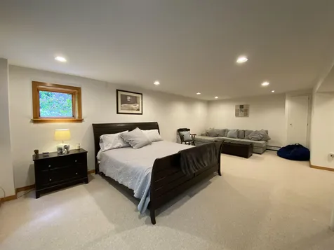223 Bunker Road New London NH 03257