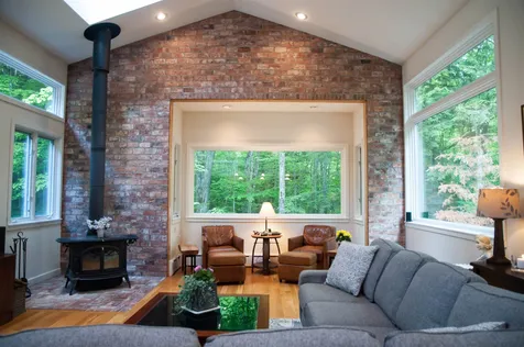 223 Bunker Road New London NH 03257