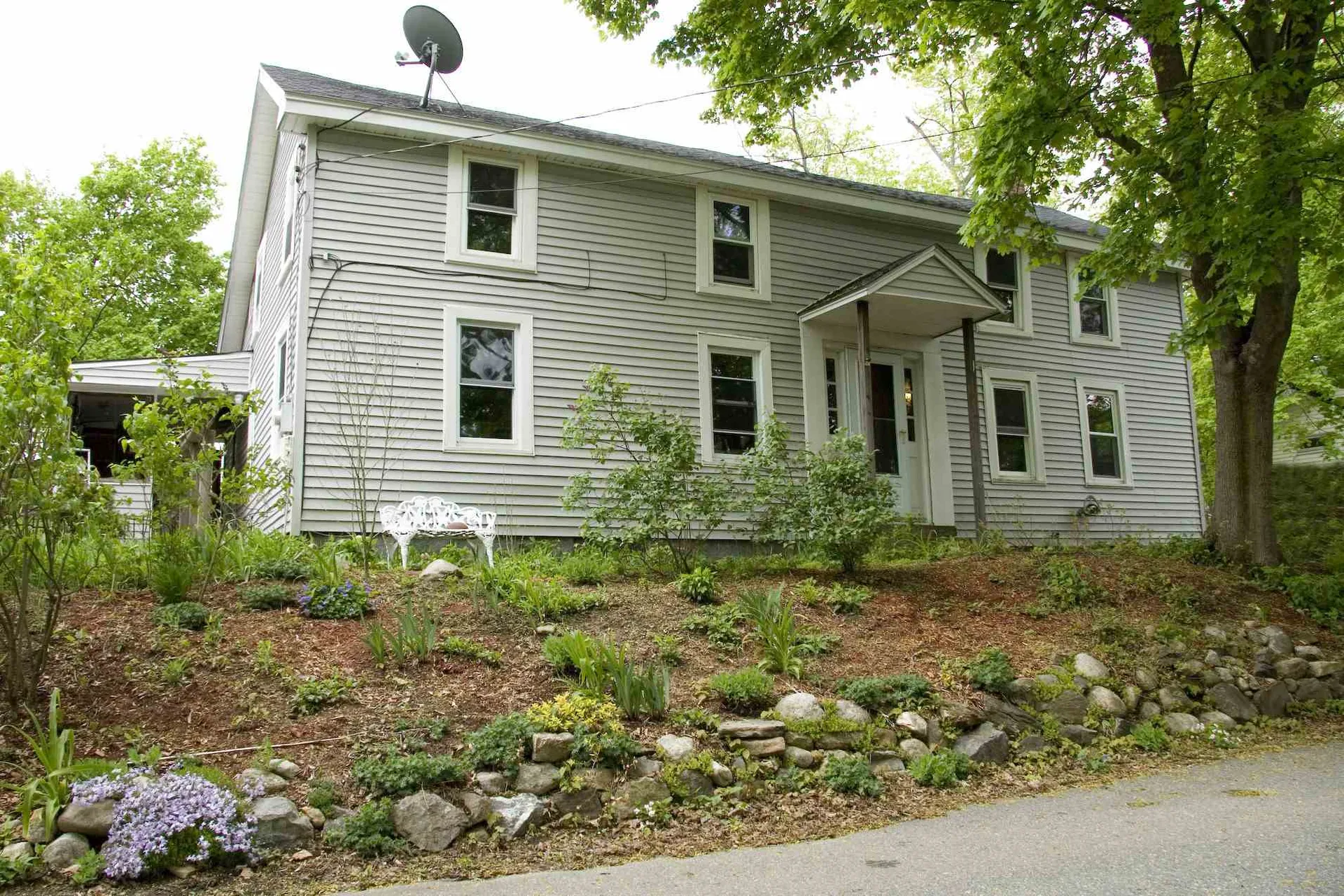 1 W Everett Street Derry NH 03038