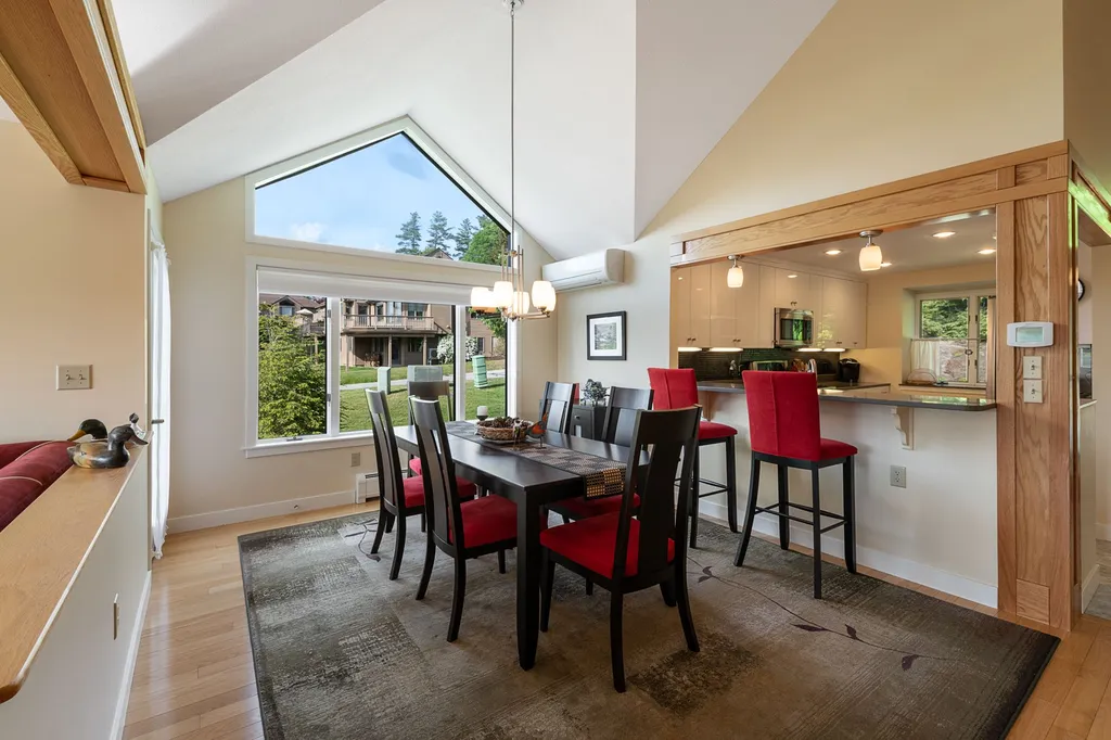 8B Indian Cave Landing Sunapee NH 03782