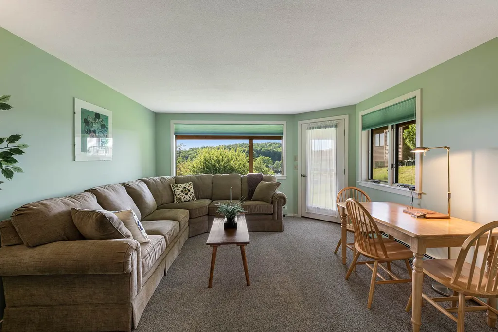 8B Indian Cave Landing Sunapee NH 03782