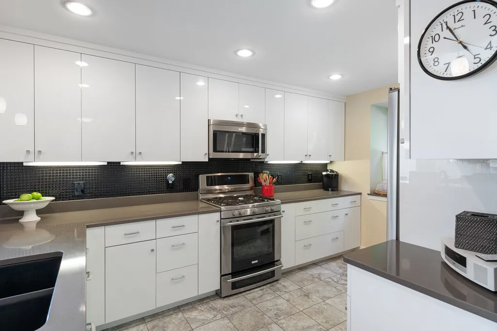 8B Indian Cave Landing Sunapee NH 03782