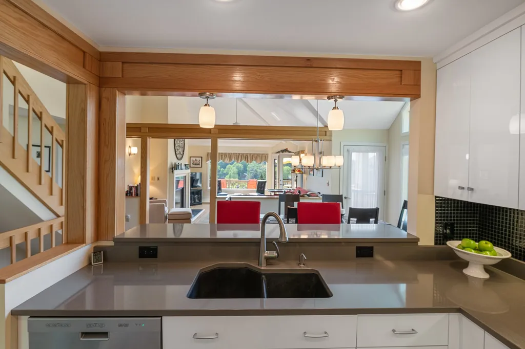 8B Indian Cave Landing Sunapee NH 03782