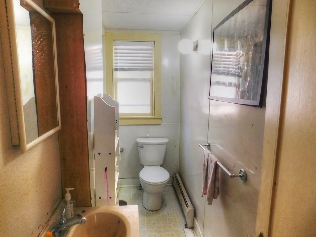 36 Leclair Street Winooski VT 05404
