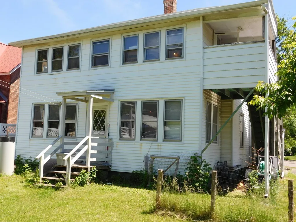 36 Leclair Street Winooski VT 05404