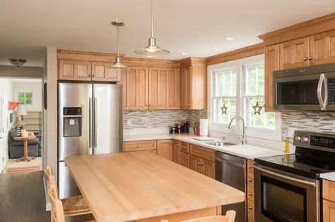 9 Pinecrest Lane Durham NH 03824