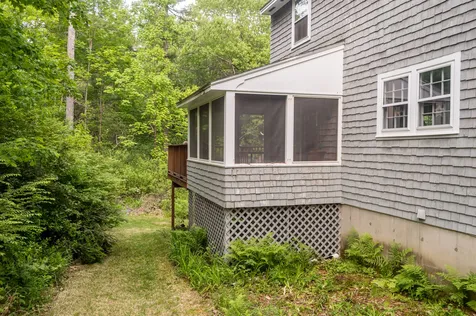9 Pinecrest Lane Durham NH 03824