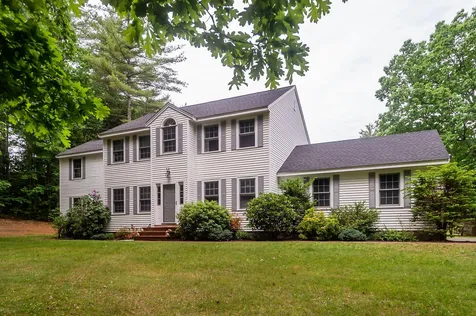 12 Copp Drive Fremont NH 03044