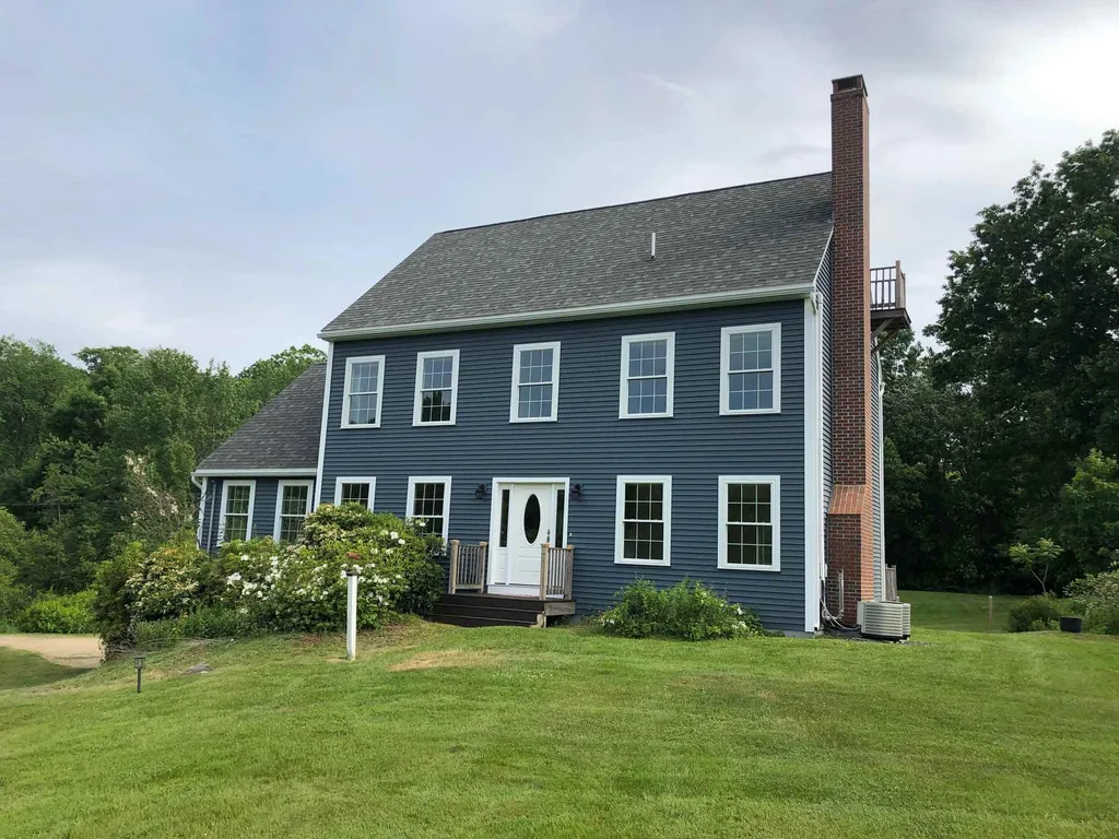 4 Primrose Lane Eliot ME 03903