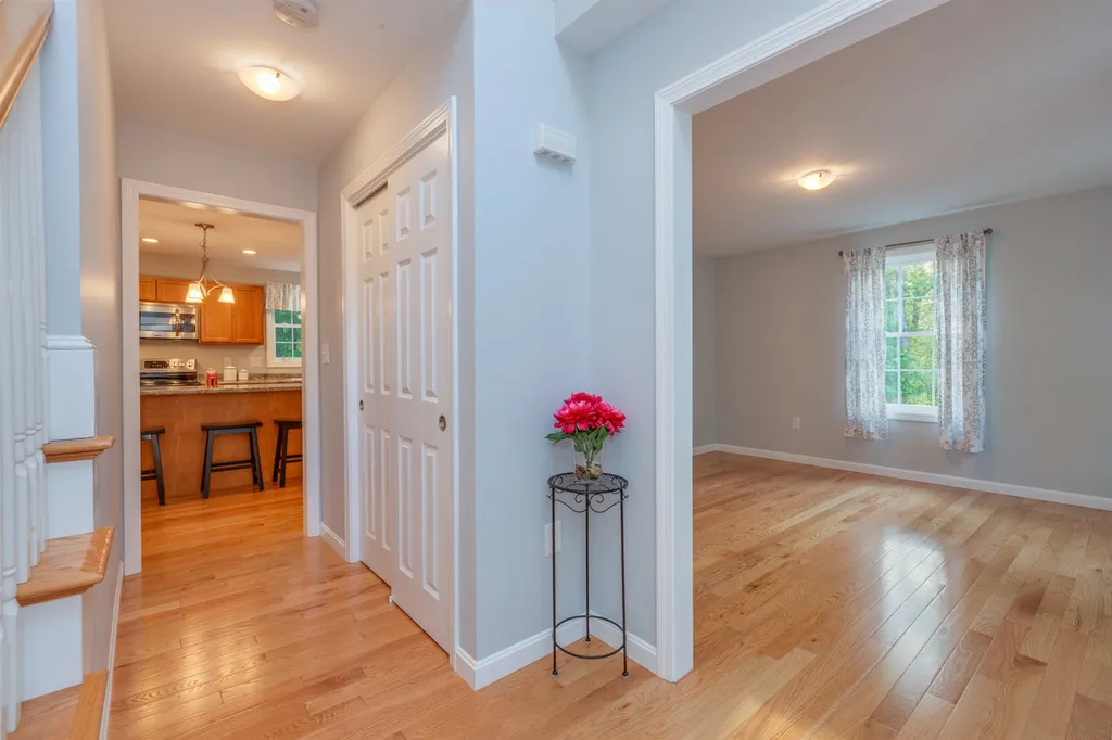 367 Greenhill Road Barrington NH 03825