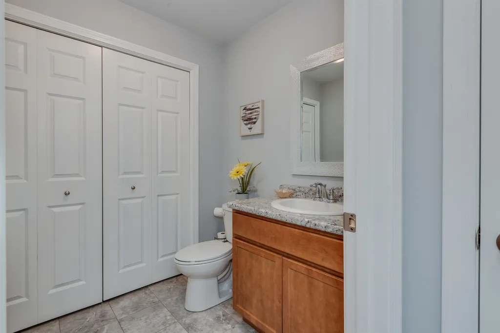 367 Greenhill Road Barrington NH 03825