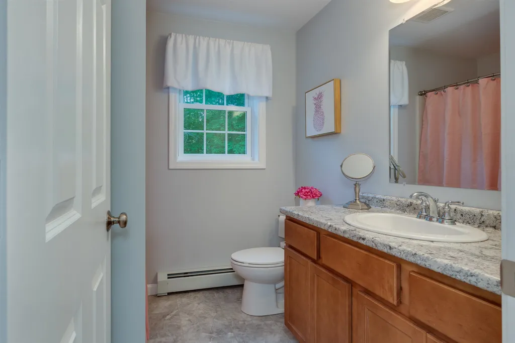 367 Greenhill Road Barrington NH 03825