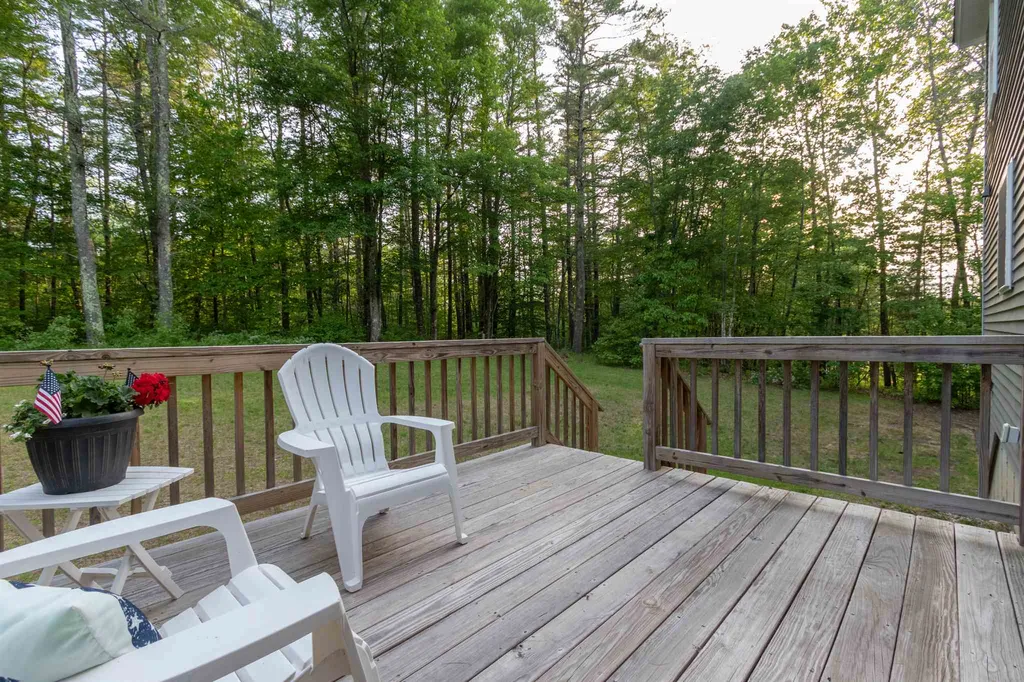 367 Greenhill Road Barrington NH 03825