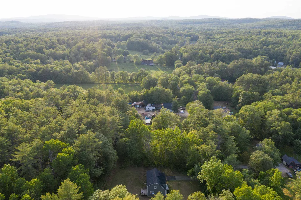 367 Greenhill Road Barrington NH 03825