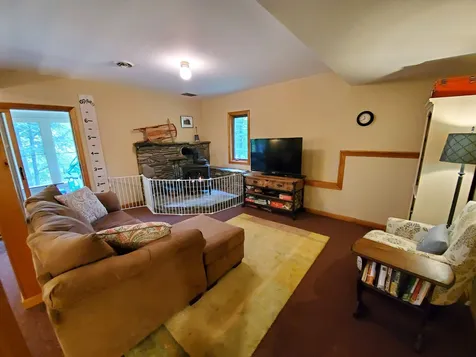 53 Rood Pond Road Brookfield VT 05036