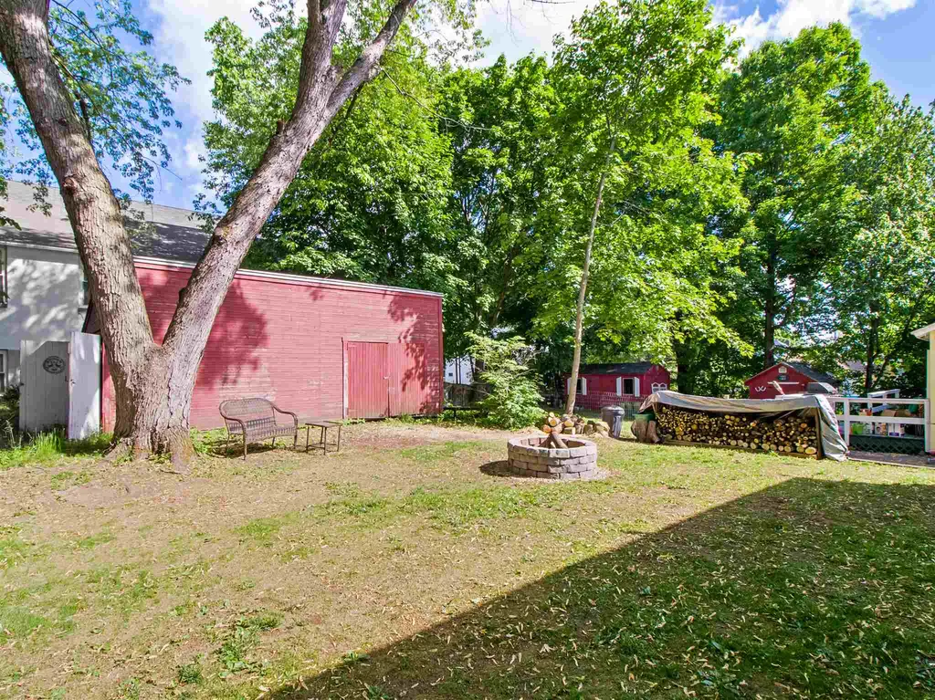4 Cocheco Avenue Rochester NH 03868