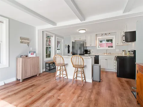 4 Cocheco Avenue Rochester NH 03868