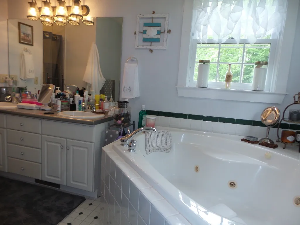 88 Hemlock Hill Drive Loudon NH 03307