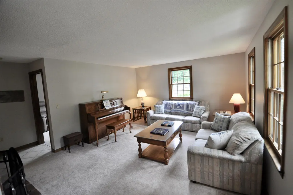 4a Lutheran Drive Nashua NH 03063