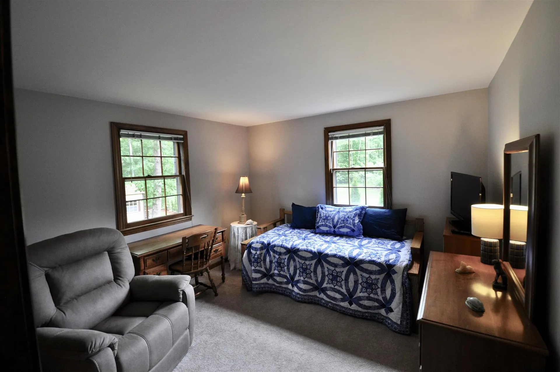 4a Lutheran Drive Nashua NH 03063