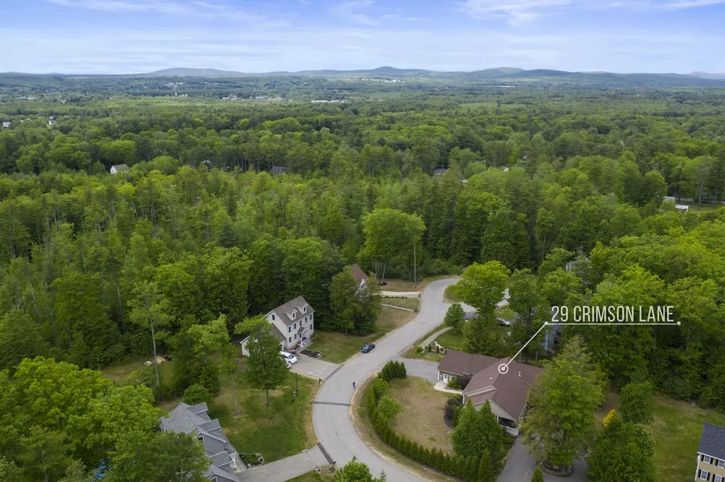 29 Crimson Lane Rochester NH 03868