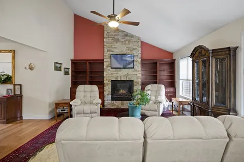 29 Crimson Lane Rochester NH 03868