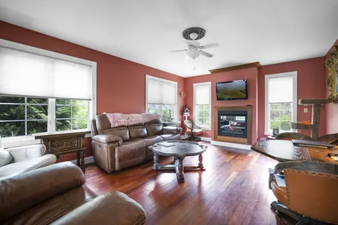 29 Crimson Lane Rochester NH 03868