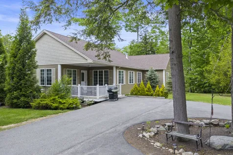 29 Crimson Lane Rochester NH 03868