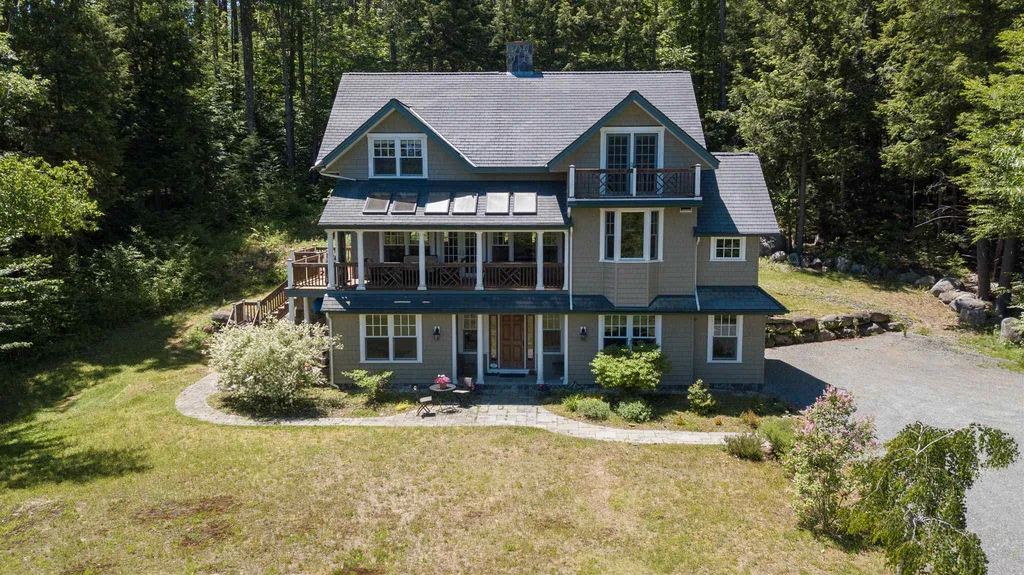 12 Lakeview Circle Croydon NH 03773