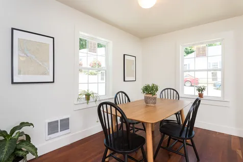 48 Boush Street Kittery ME 03904