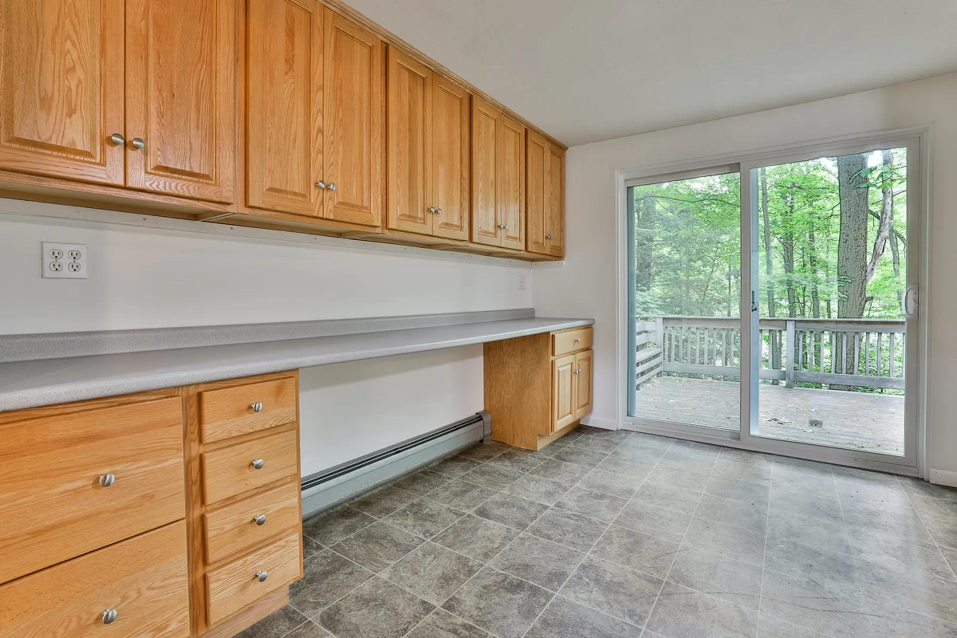 8 David Drive Hudson NH 03051