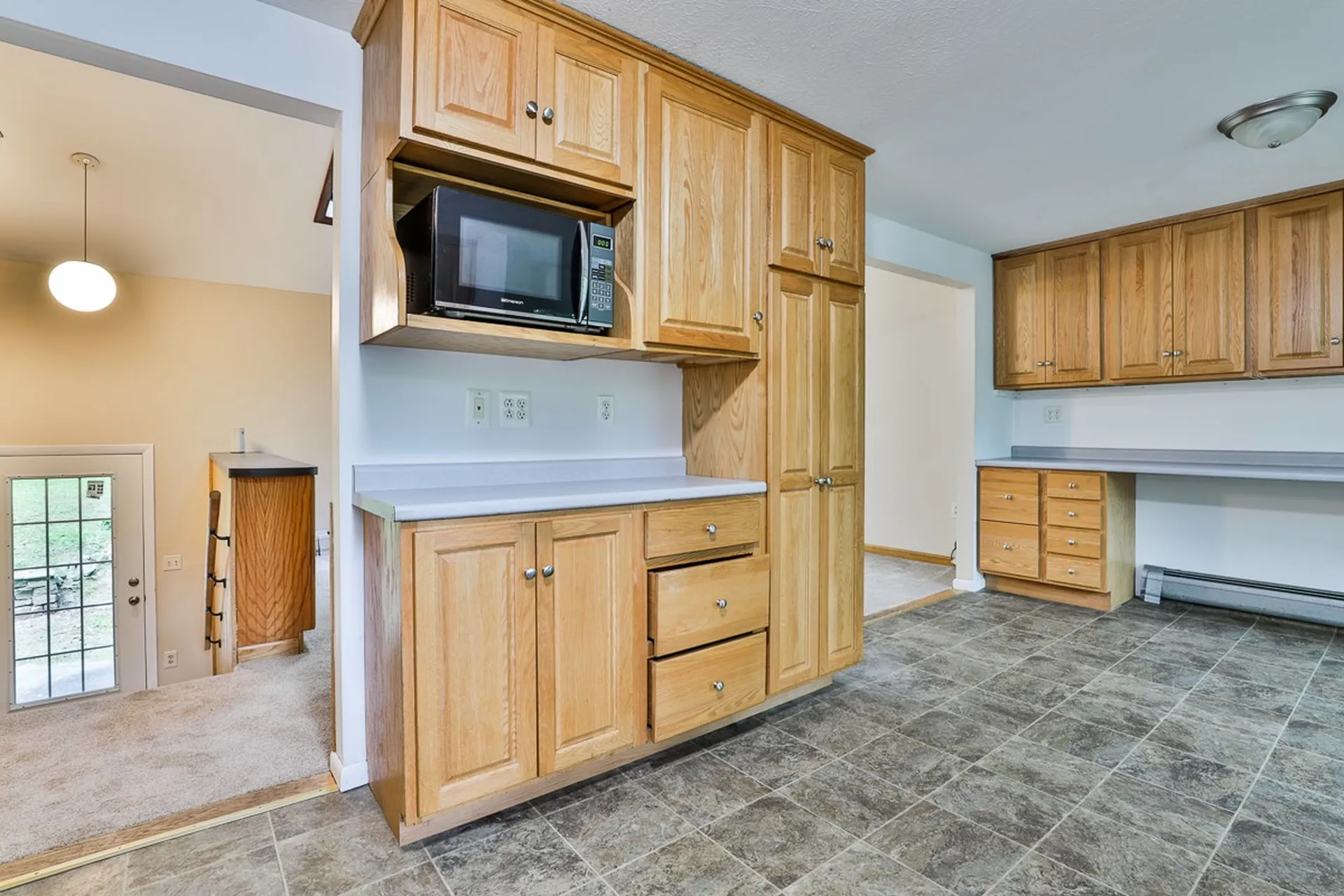 8 David Drive Hudson NH 03051