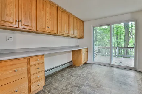 8 David Drive Hudson NH 03051