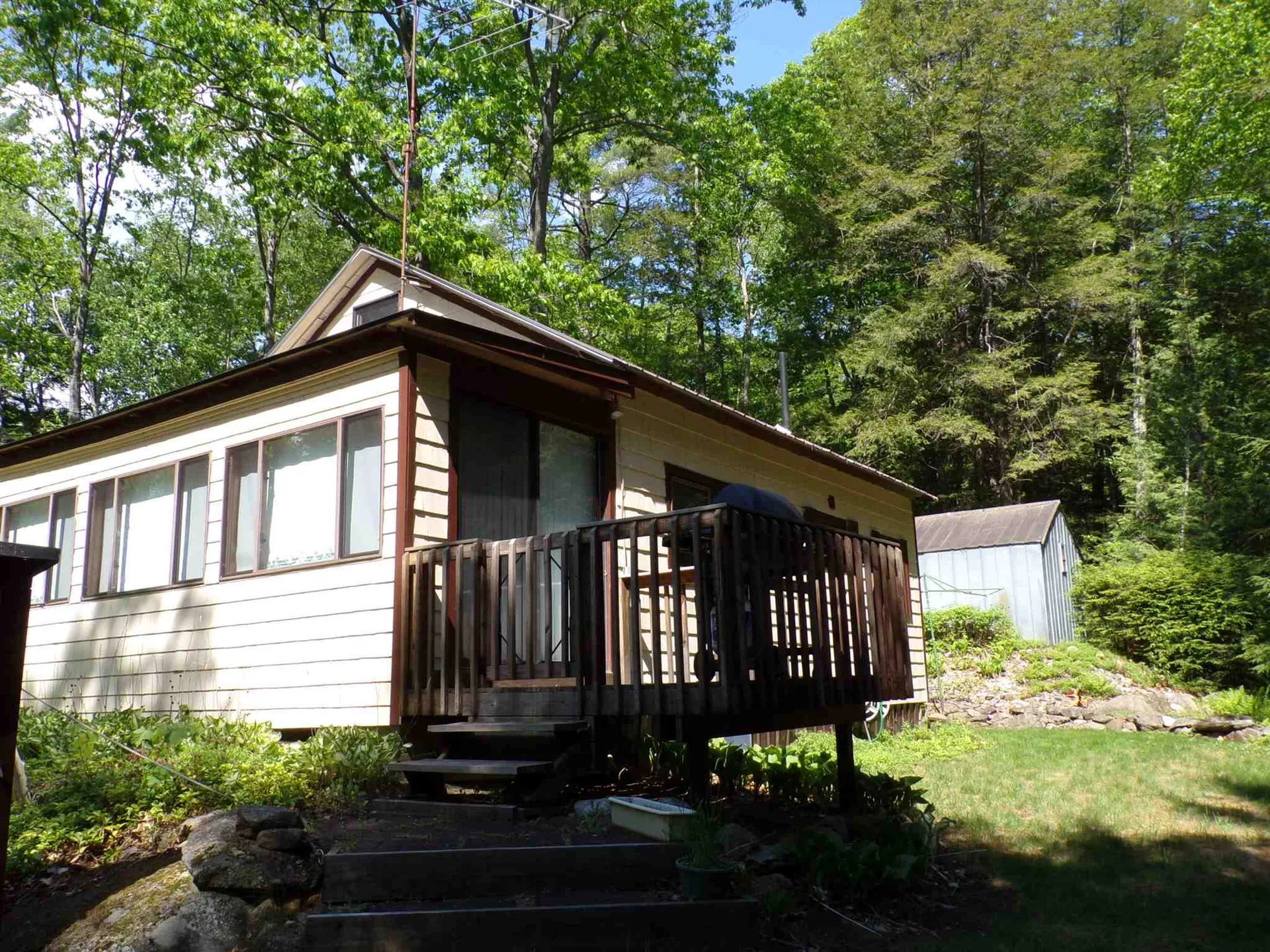 15 Eel Rock Road Alstead NH 03602