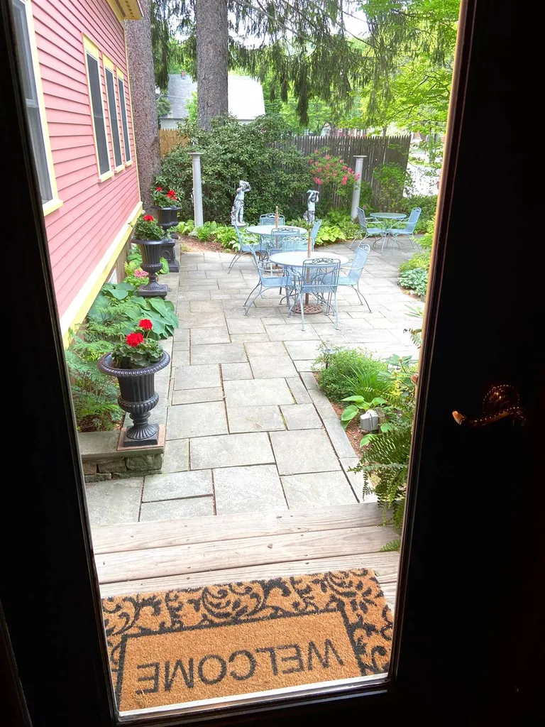 41 Pleasant Street Woodstock VT 05091