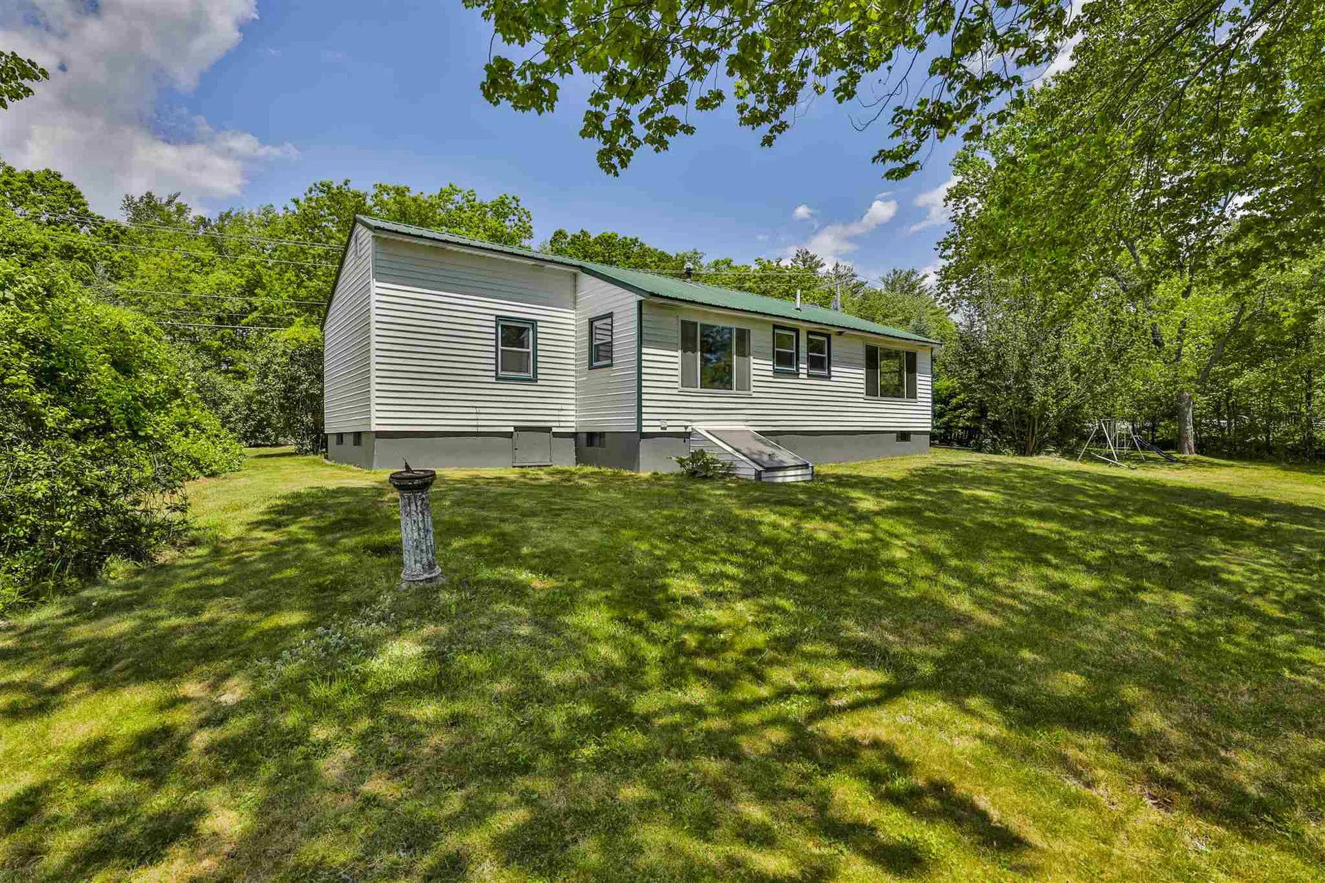 327 Whitehall Road Hooksett NH 03106